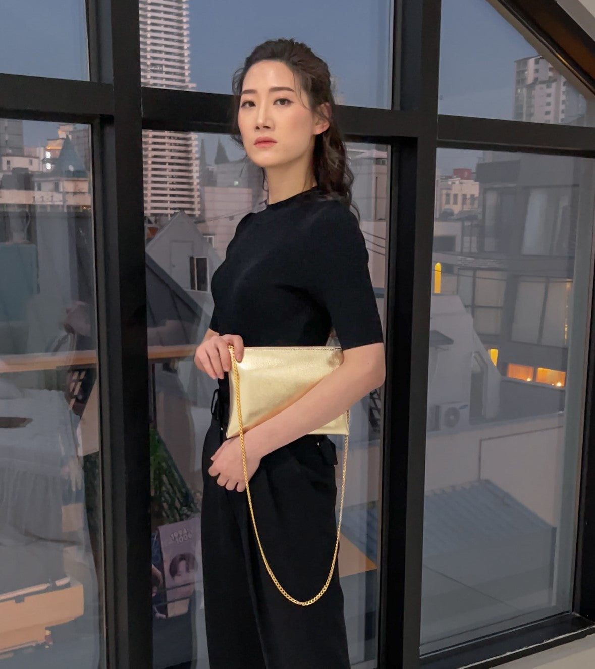 VLLR NY Pouch Bag (Champagne Gold)